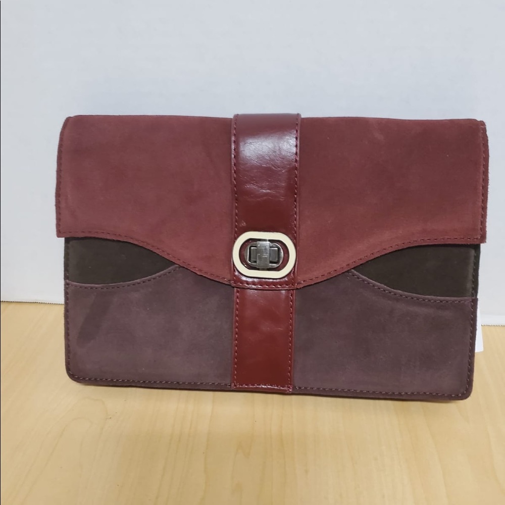 Sondra Roberts New York shoulder purse.